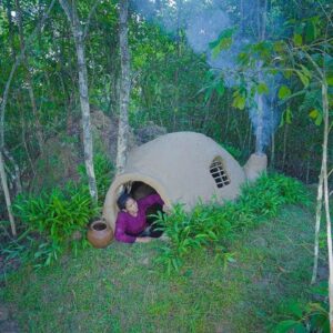 Girl Build The Most Creative Underground House By Ancient Skills