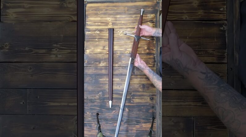 William Wallace Double-Edged Scottish Claymore Sword Braveheart  from Darksword Armory Inc