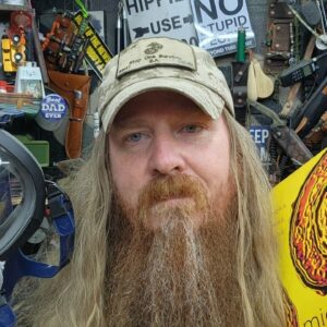 WASHINGTON MAN SEVERELY ILL WITH UNPREDICTABLE VIRUS NEVER BEFORE SEEN IN HUMANS