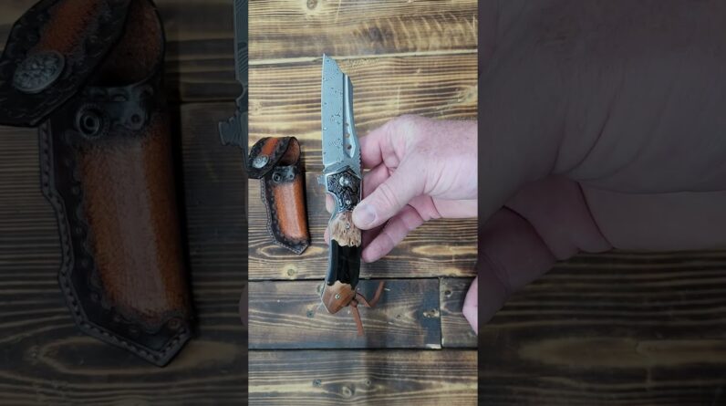 Handmade Damascus steel steel Folding Pocket Knife，3.5 in  Leather Sheath，resin and Maple handle