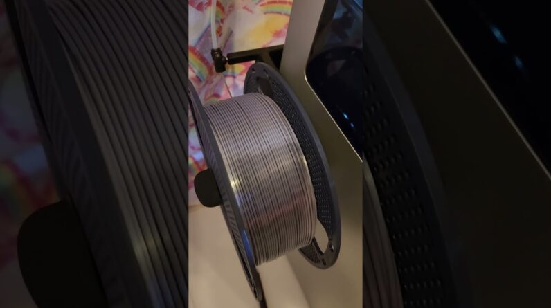 3D Printing Christmas gifts with the QIDI Tech Q2 3D printer. The Lost 10mm Socket 😆