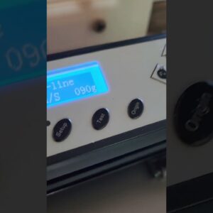 Vynl cutting Alien CB from a Vector Image. zero problems with cutworks.